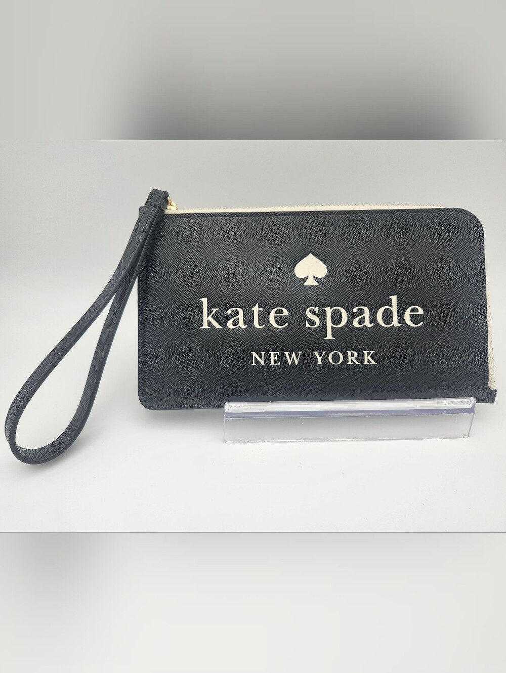 New Without Tags Kate Spade Black Wristlet Pouch - Picture 1 of 8